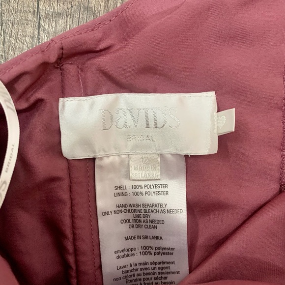 David’s Bridal dress - Picture 2 of 3